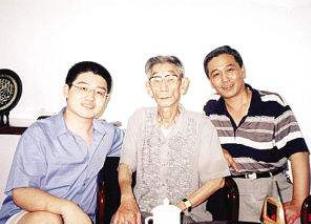 马三立晚年抓哏入化境，“马大学问”配合女警也能有包袱