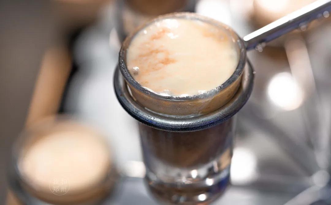 鎴愰兘灏忎紬缃戠孩閰掗,鎴愰兘缃戠孩閰掗閮戝窞