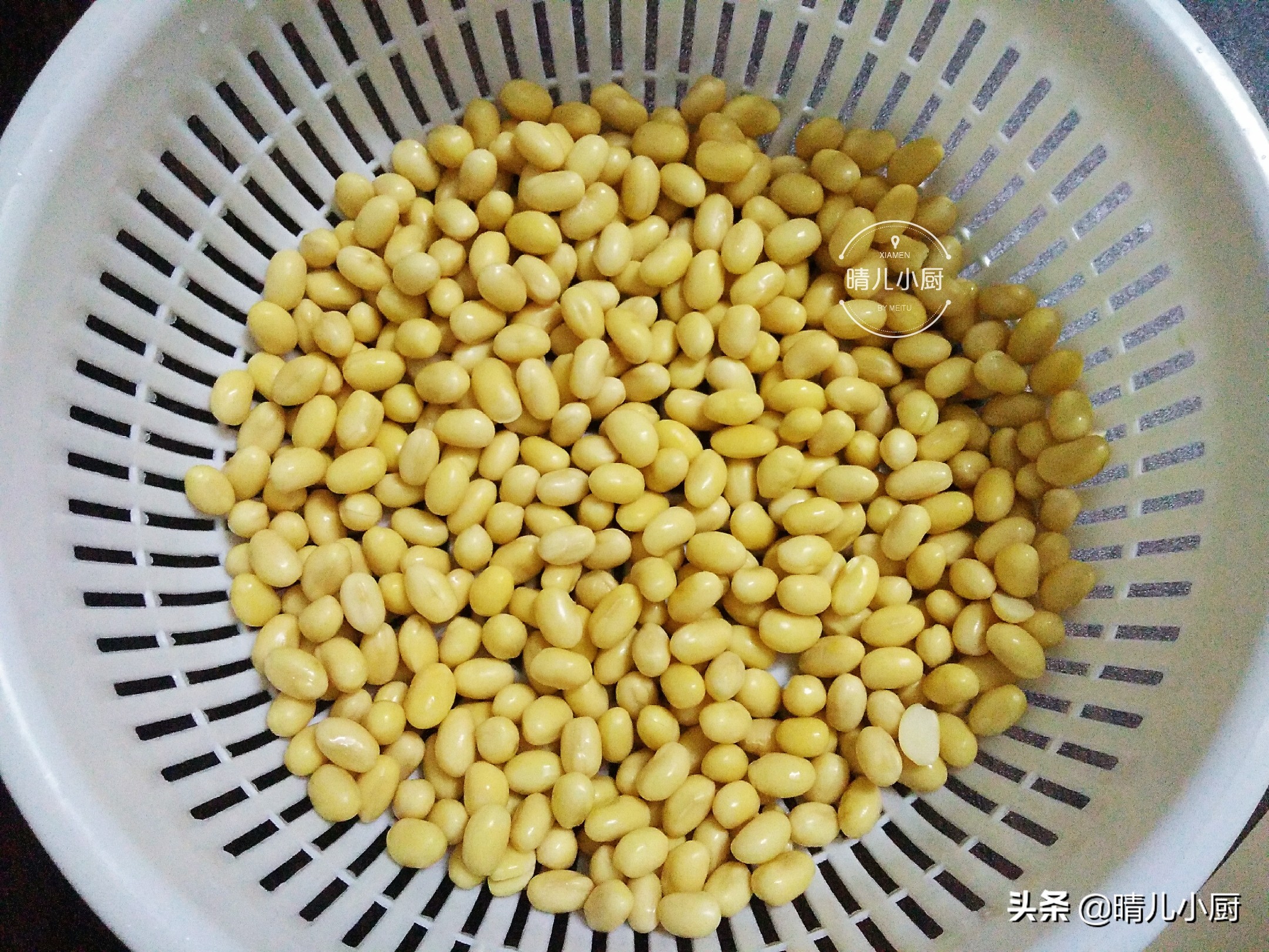 黄豆最好吃做法加一把辣椒,黄豆怎么做好吃又简单不油炸