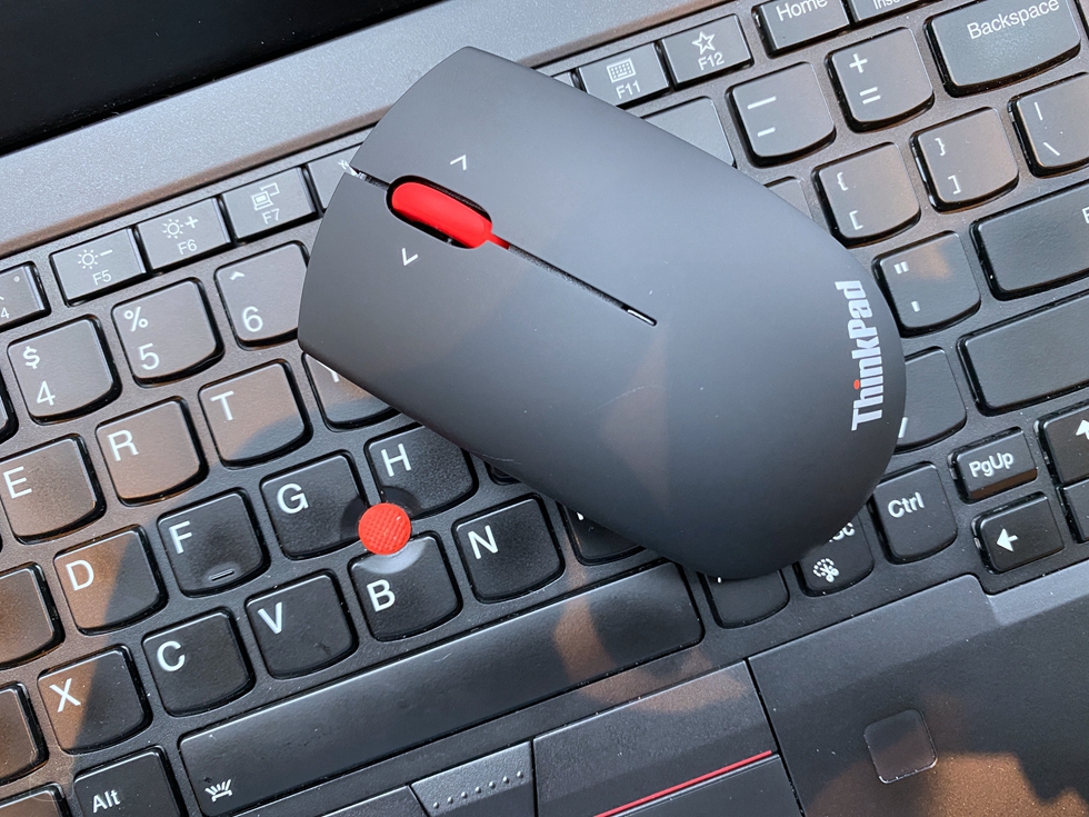 thinkpad鏃犵嚎榧犳爣鏂版鑰佹鍖哄埆,thinkpad灏忛粦榧犳爣棰滆壊