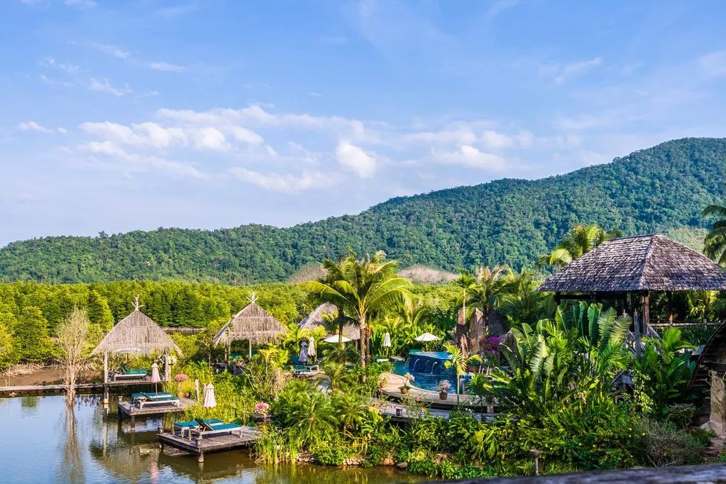 象岛和苏梅哪个好,比普吉岛性价比高的地方