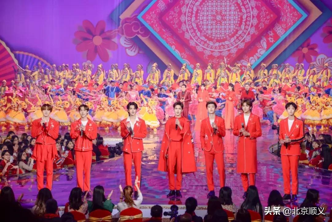 央视猪年春晚回顾,猪年春晚名单北京