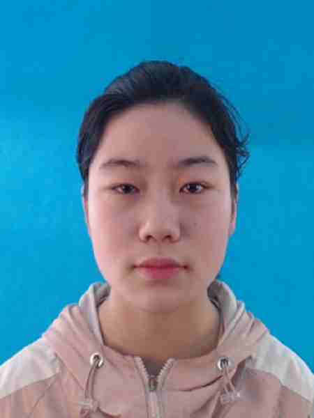 新野县实验中学万丰凯以564分成为2020年南阳中招状元