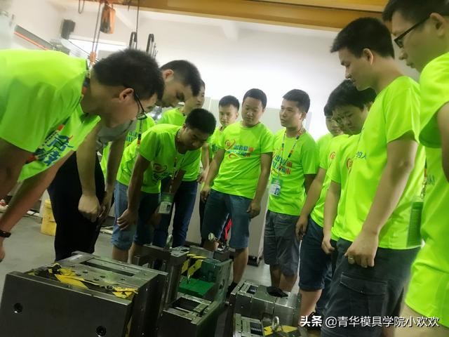 复合模全套教程,超薄精密不锈钢带复合模设计