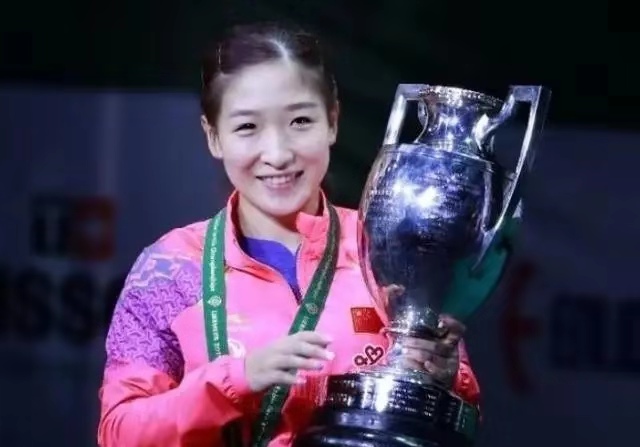 小枣刘诗雯为什么代表广东队,小枣刘诗雯有多美