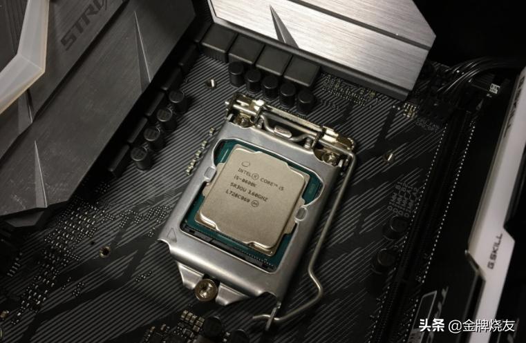 8400与8600k游戏性能对比,i58400换成i78600k