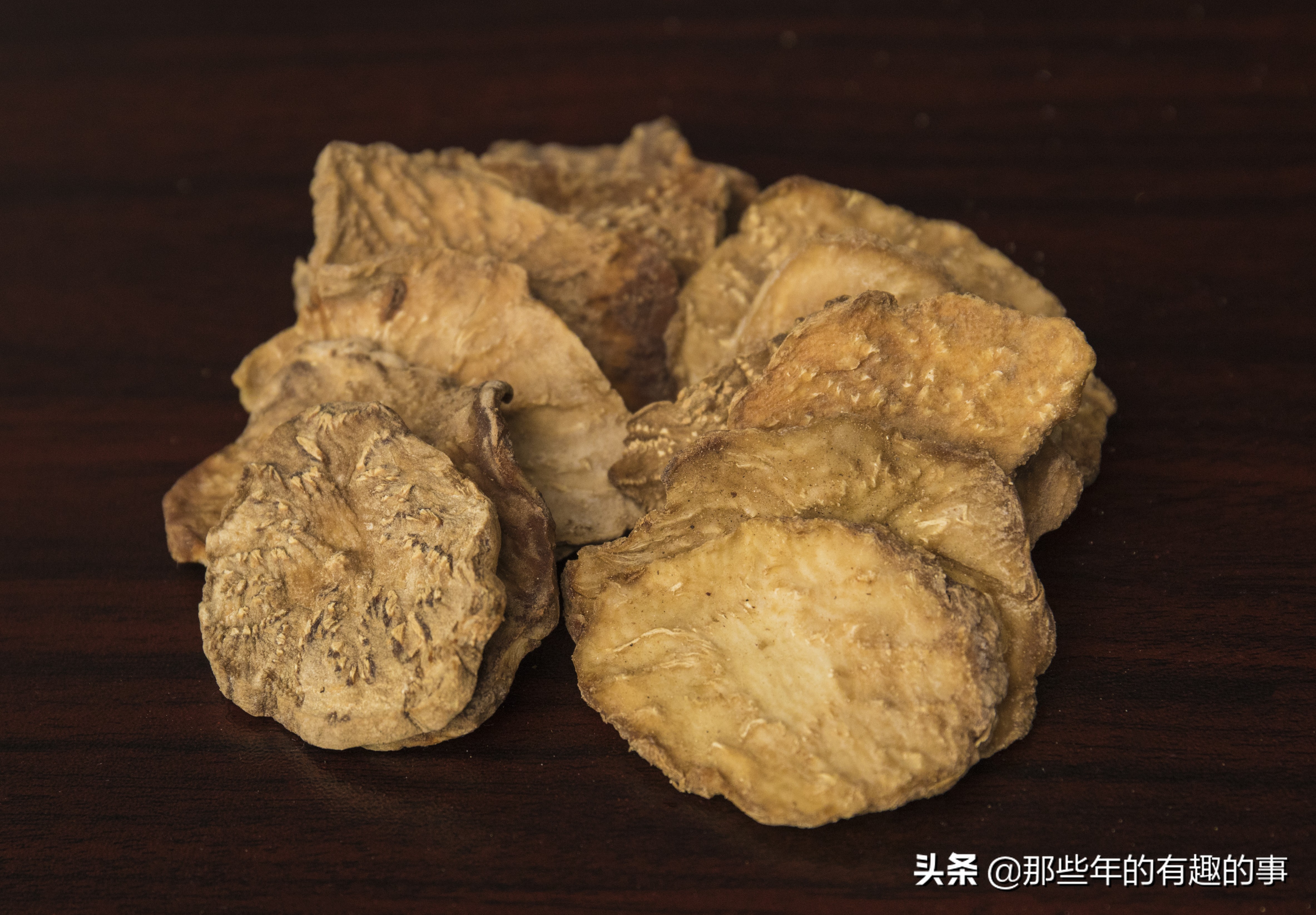 肉苁蓉怎么区分,爆些内幕吧,个人或采购看一下,男女都可食用的