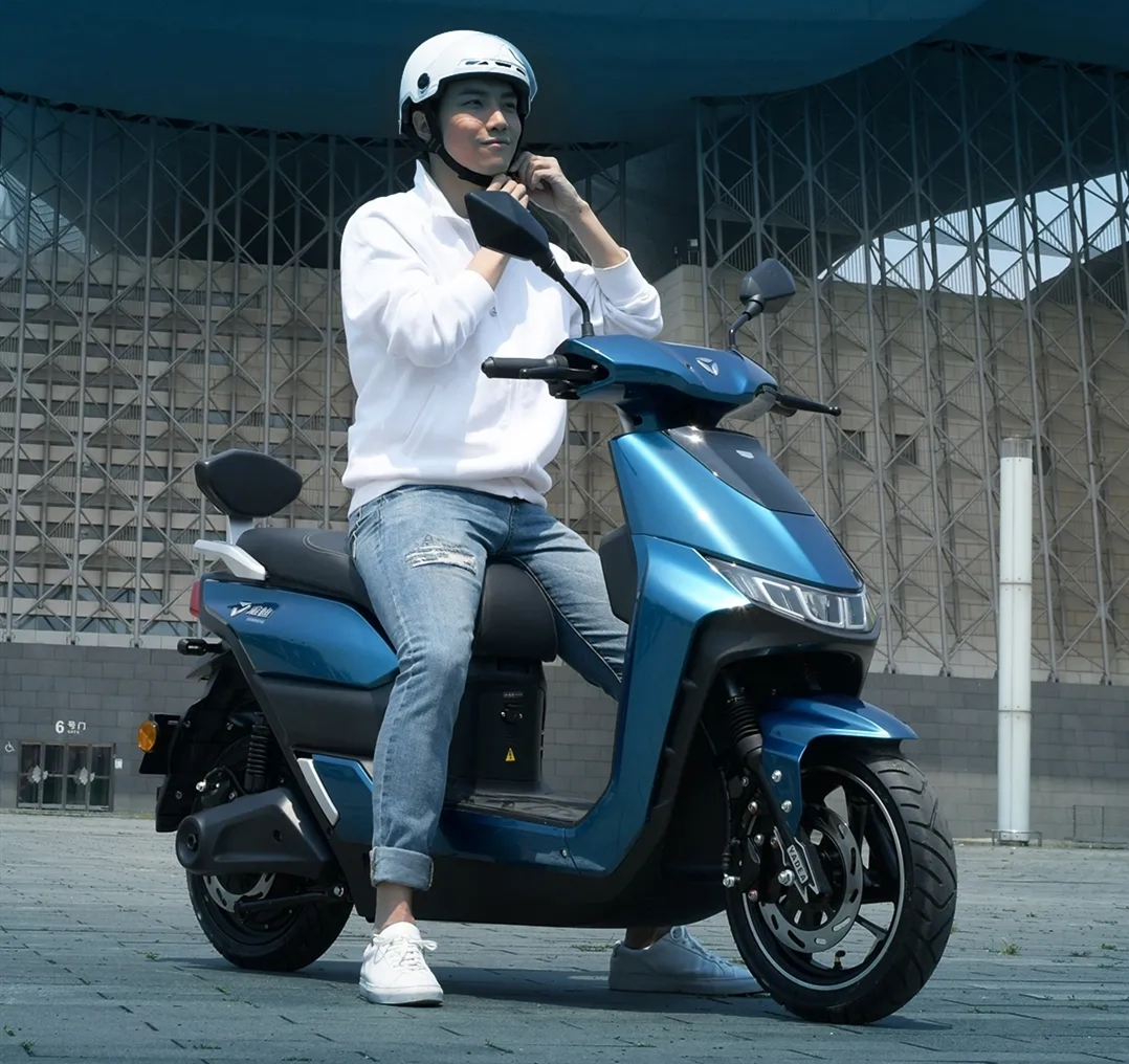 宗申和雅迪哪一款电动车好,爱玛电动车畅途310和l310