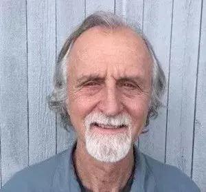 棣栧眾鍏ㄤ汉骞哥鍥介檯璁哄潧,璁哄潧鍢夊鍚嶅崟