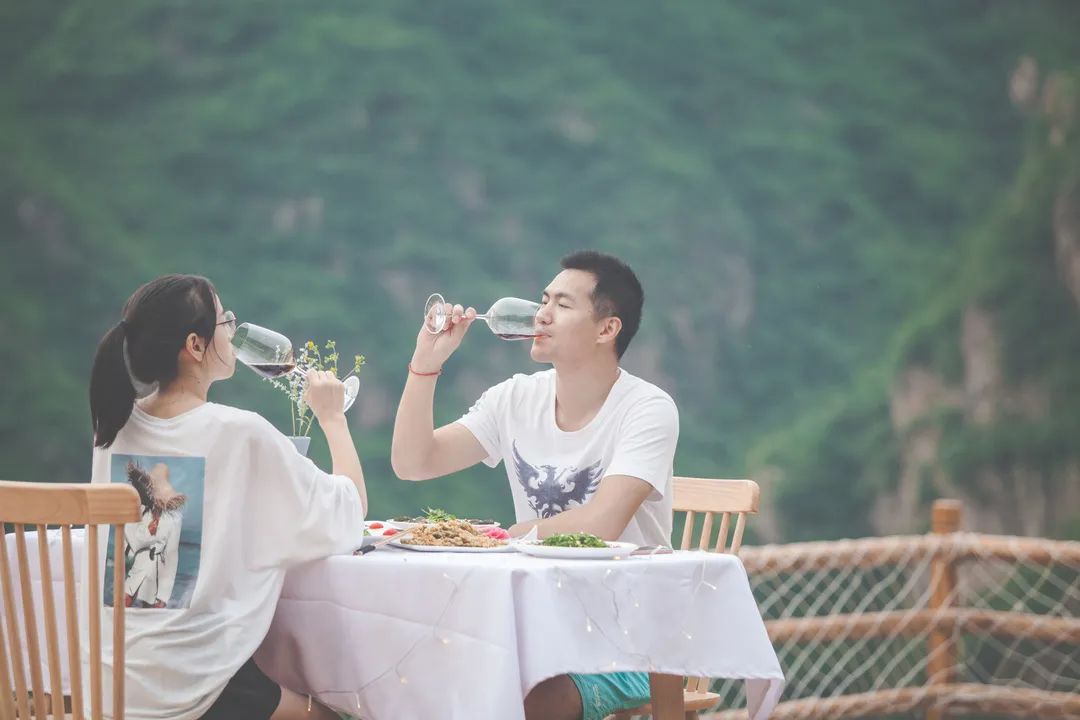 七夕仲夏夜|星空晚宴×丹青情书×入梦山水……雾灵山居C位浪漫