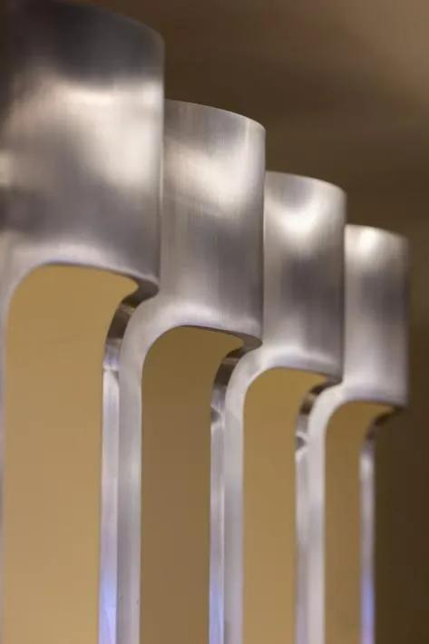 寰峰潥璁捐,寰峰潥璁捐鐗圭偣