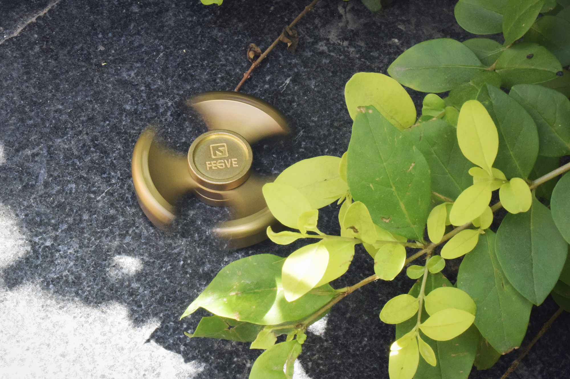 指尖陀螺最好玩最帅的一款,fegve指尖陀螺评测