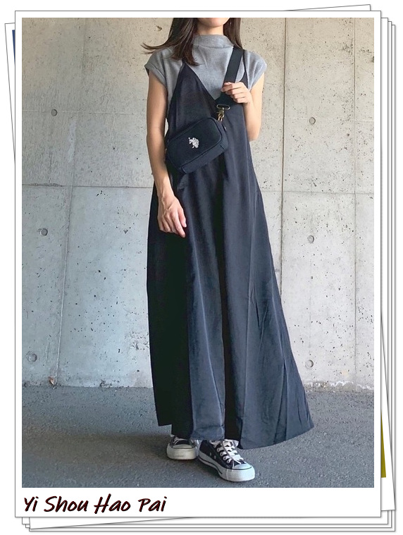 搭配休闲裙小黑鞋女款,连衣小黑裙搭配的小白鞋