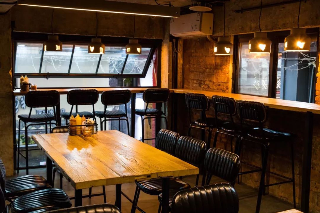 给个鸡会!深圳唯①“美式烧烤”,要请你吃一年的鸡