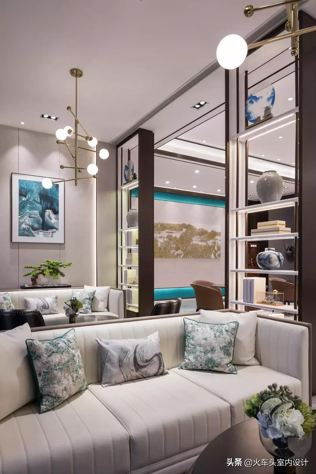 将自然风景与诗人的作品相融合,将大自然唯美意境留在瞬间