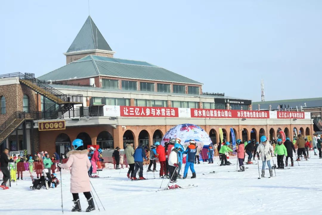 乌鲁木齐春节周边好玩的地方推荐,乌鲁木齐推荐一下好玩的地方