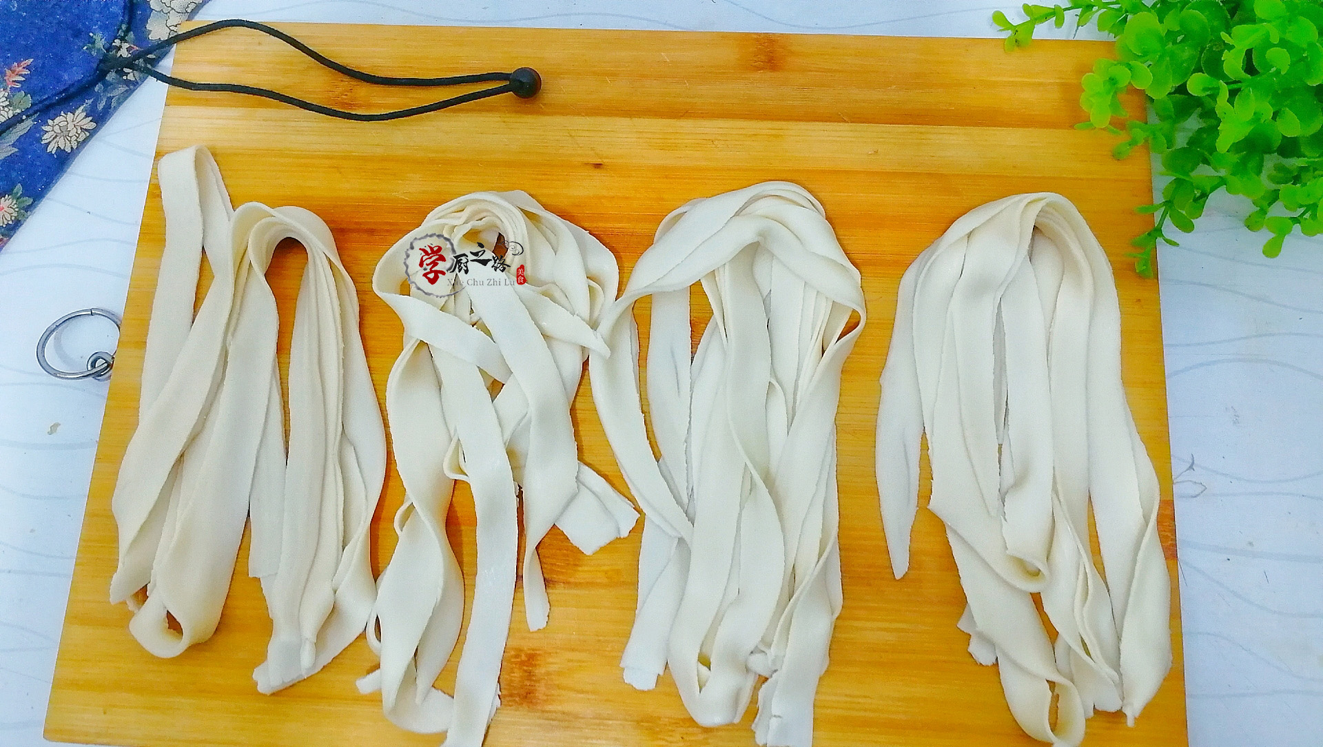 烩面不够筋道,烩面怎么扯又薄又劲道