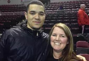 范乔丹一个落选秀的崛起,范乔丹两次晃倒富尔茨