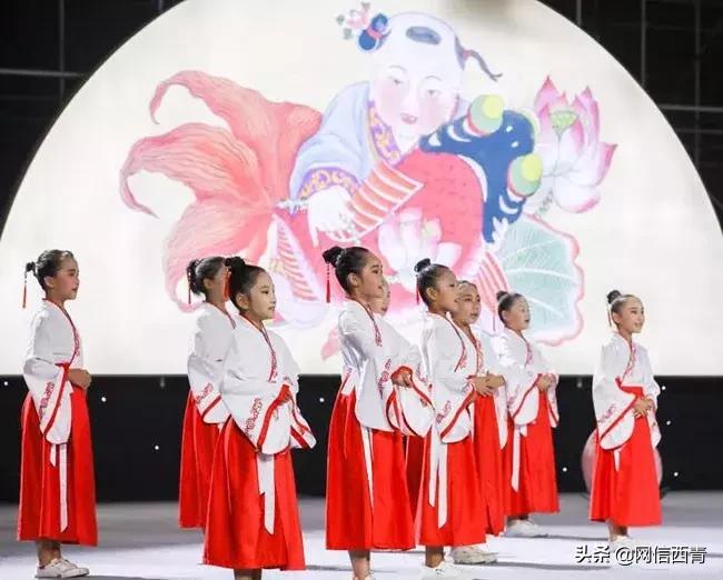 礼赞共和国七十华诞共享全民健身欢歌——西青区第七届全民健身运动会开幕式巡礼