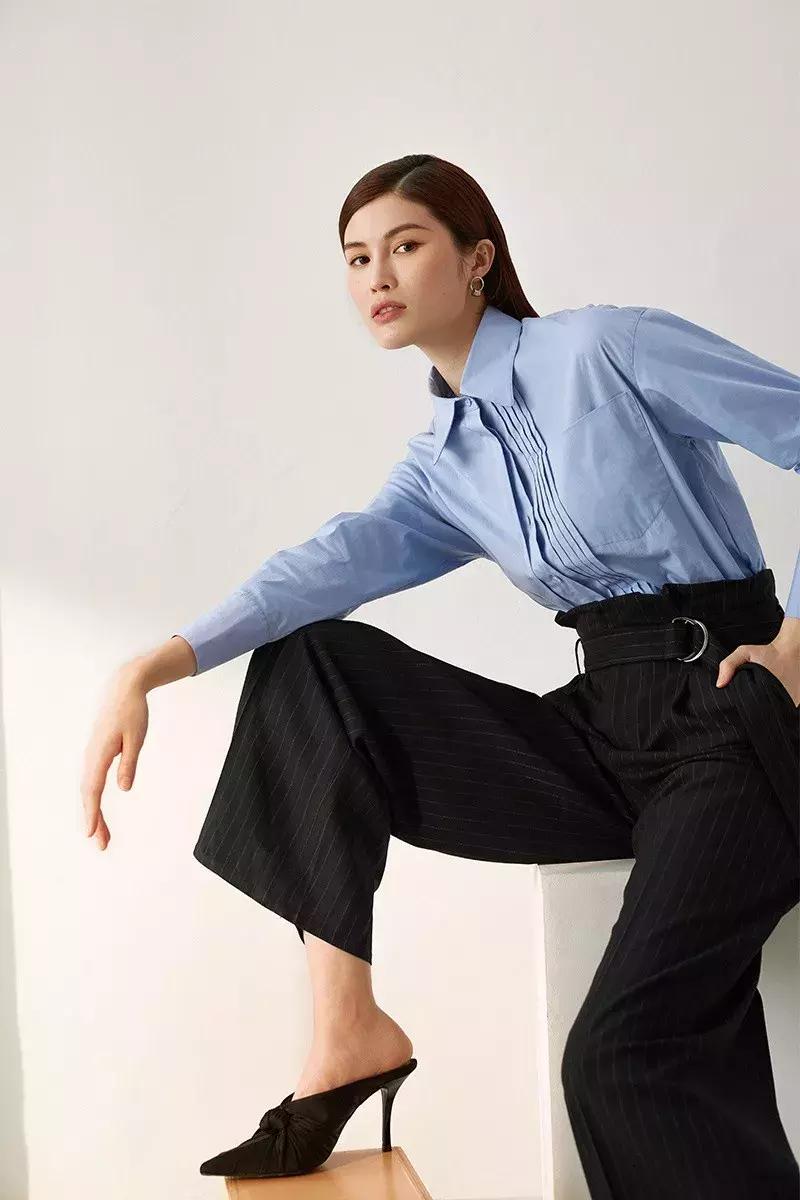 狐狸系穿搭,狐狸系女生适合的穿衣风格