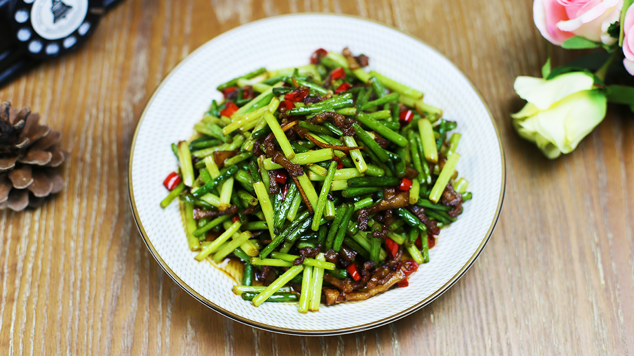 蒜苔怎么炒才会入味,炒蒜苔怎么才能炒得入味