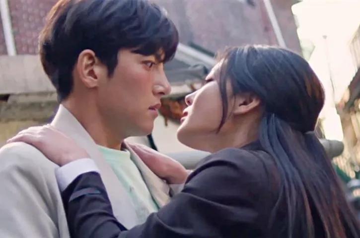 李钟硕宋仲基李敏镐金秀贤谁厉害,runningman金宇彬李钟硕金秀贤