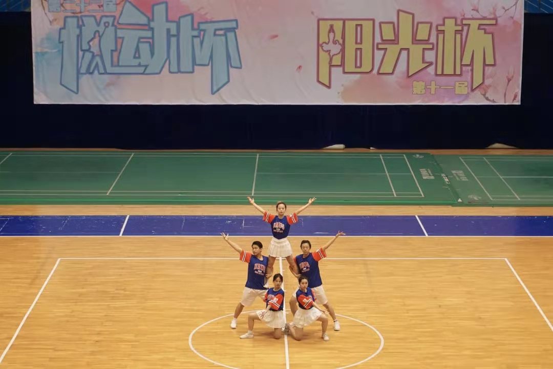 五月动起来图片,五月动起来舞蹈视频