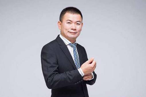 白手起家的东莞首富,东莞90后小伙成上市老板