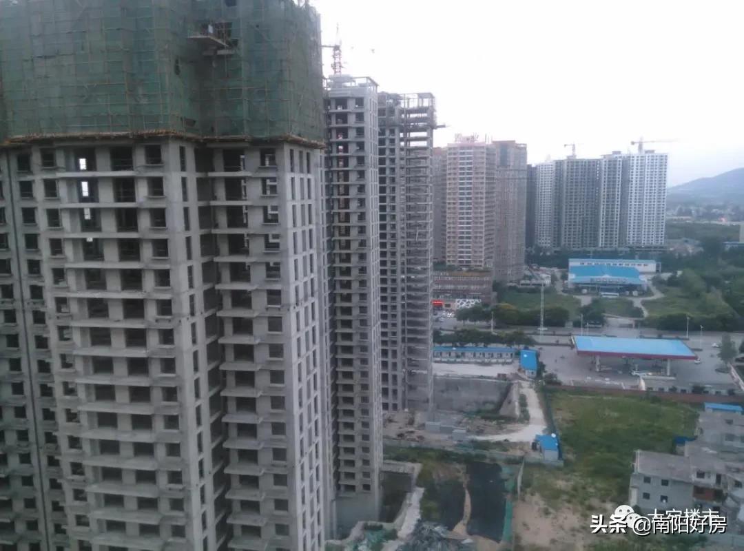 南阳第一高楼卓越天际,河南南阳市第一高楼