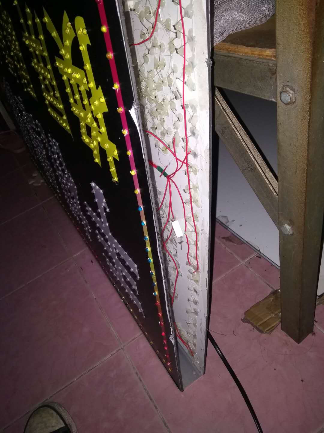 制作led电子灯箱全过程新手必看,led电子灯箱制作需要哪些材料