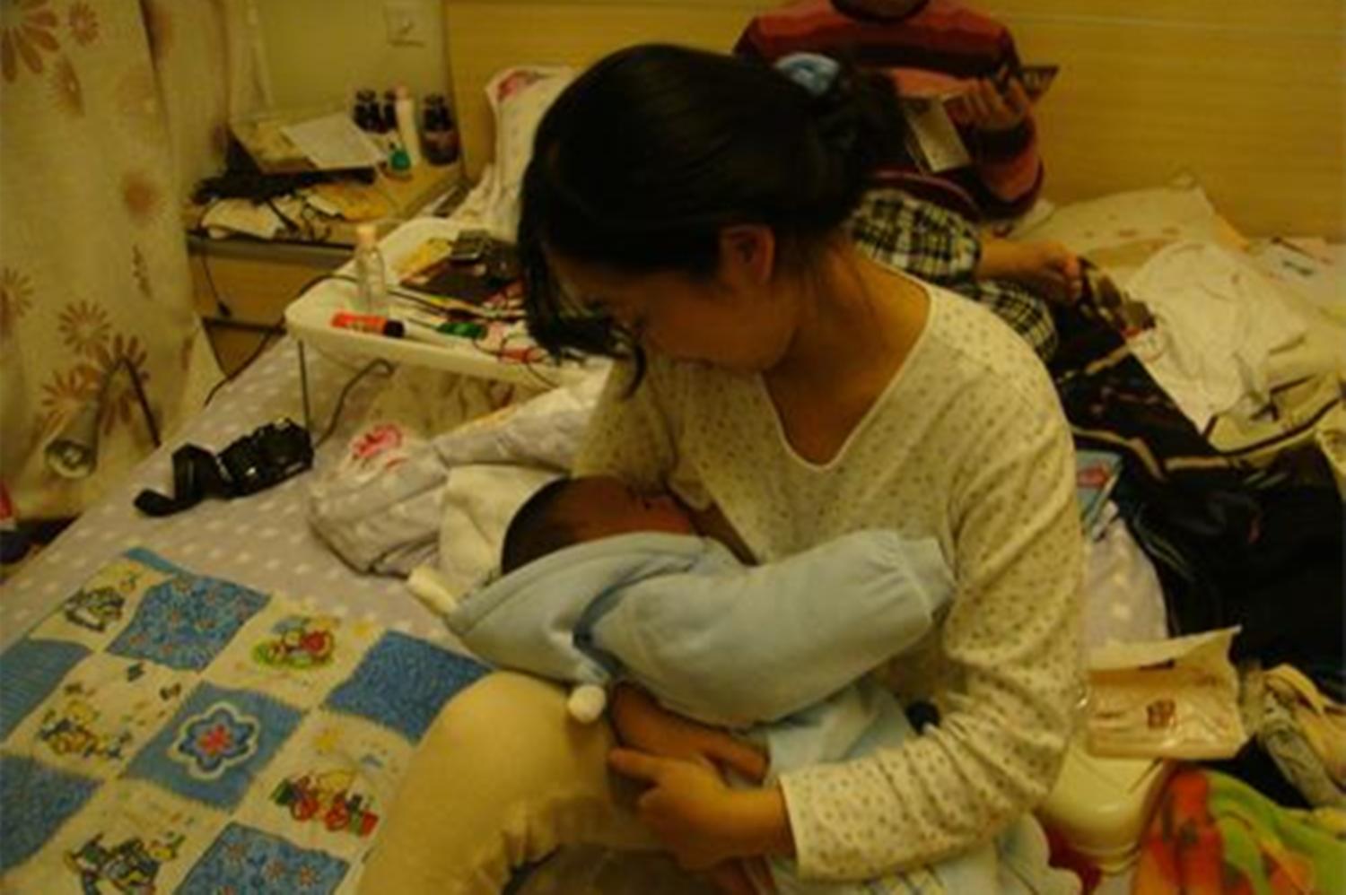 王斯然不给宝宝喂奶,王斯然拒绝喂奶