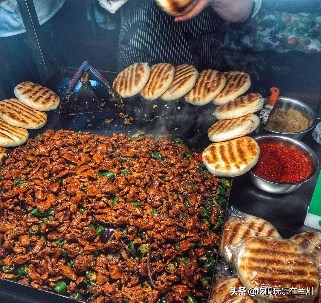 来兰州必须打卡的地方南门夜市,兰州必打卡夜市好去处