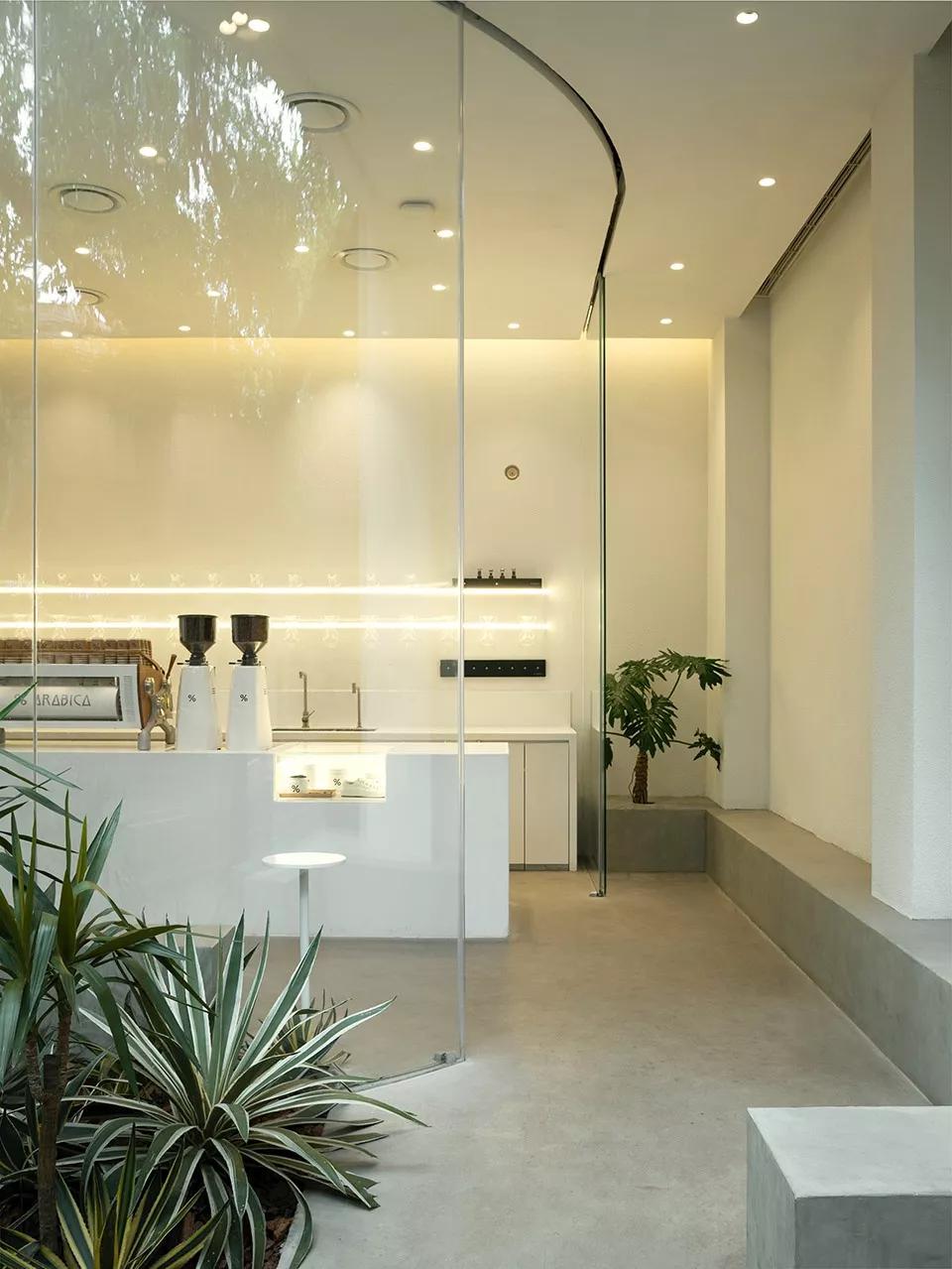 上海神秘咖啡品牌%Arabica,日本设计师青山周平、佐藤大亲自操刀