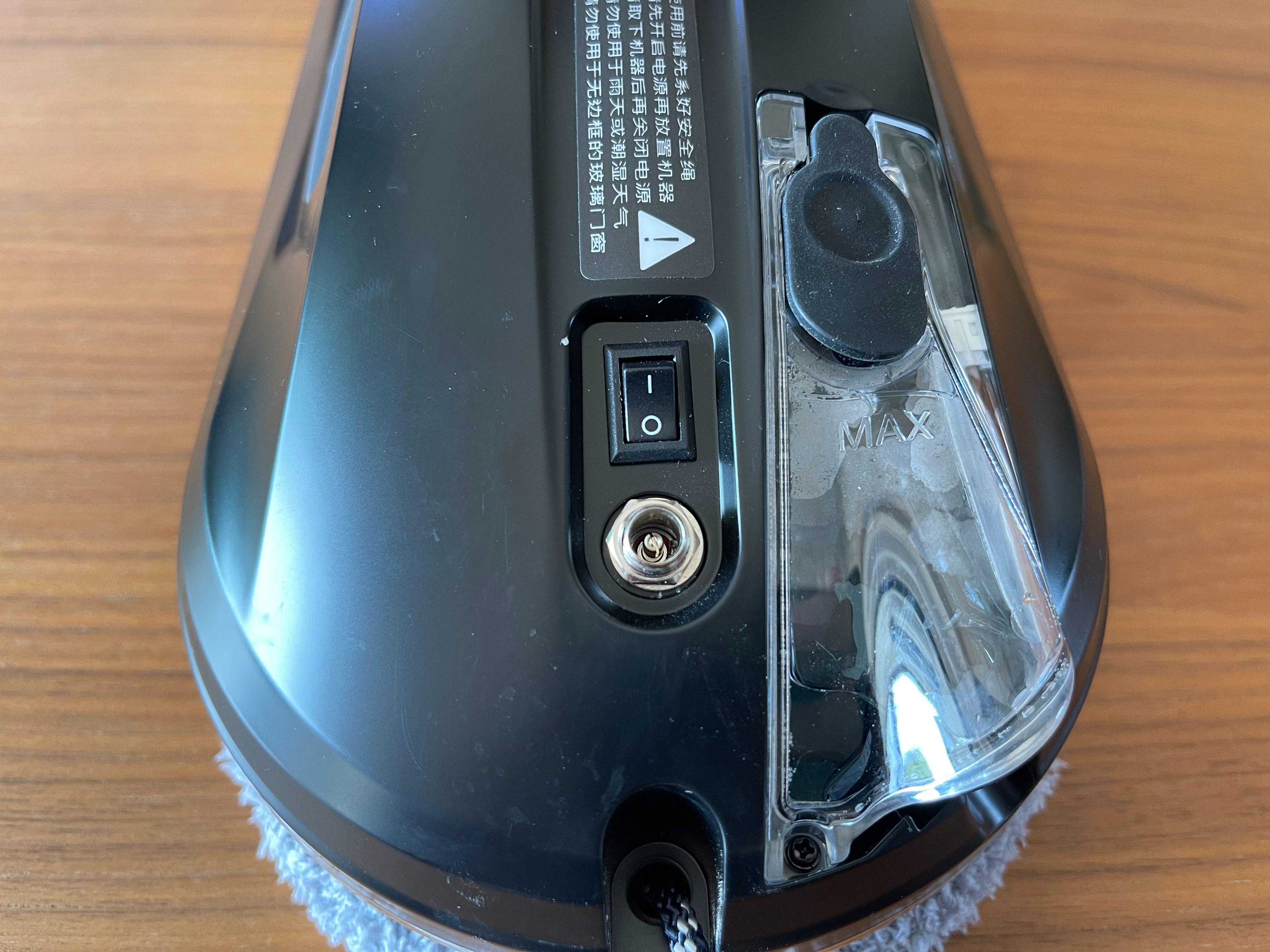 2000元的擦窗机器人,扫地机器人是智商税吗