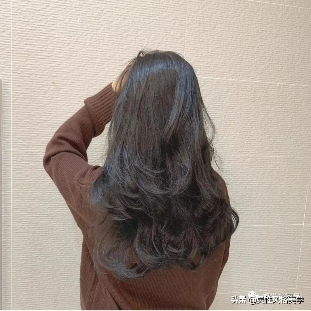 中长发发型微微卷半头烫大波浪,半头卷大波浪烫发排列教程