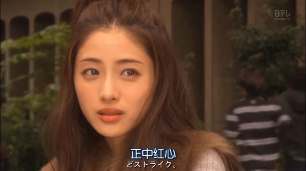 嘴上说着分手是真的想分手吗,嘴上说爱我为什么还跟我说分手