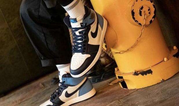 aj1黑曜石北卡蓝搭什么裤子,aj1黑曜石北卡蓝上脚