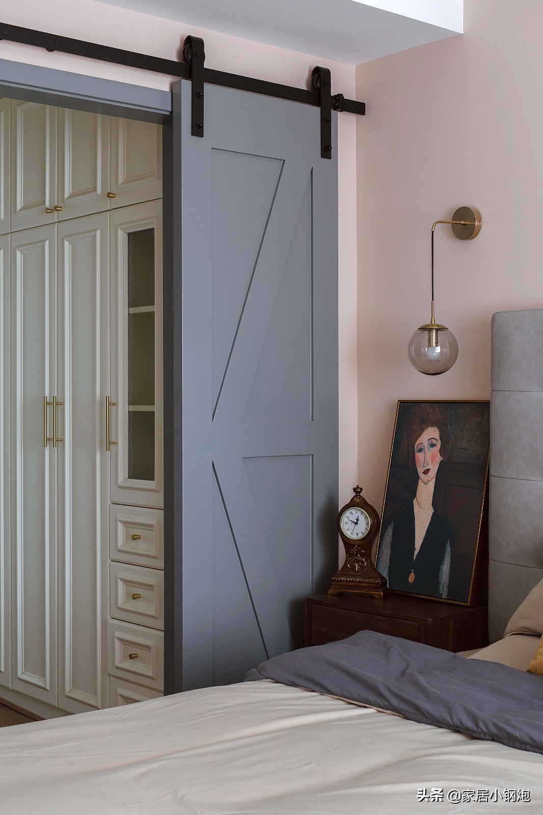 灰蓝背景墙效果图现代简约2021年,136平方现代风格大砖背景墙