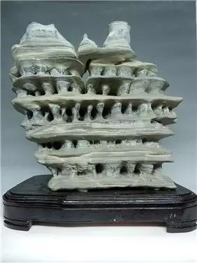 玩玉人的五个特征,玩玉之人最深度解析