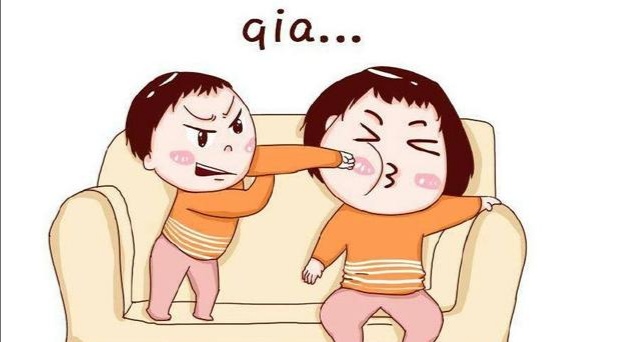宝宝爱打人推人怎么办,孩子老爱推小朋友怎么办