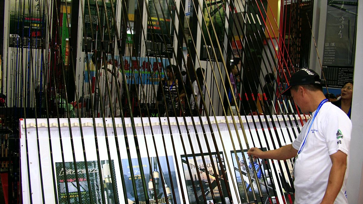 新手钓鱼如何选择鱼竿,新手钓鱼入门鱼竿选择