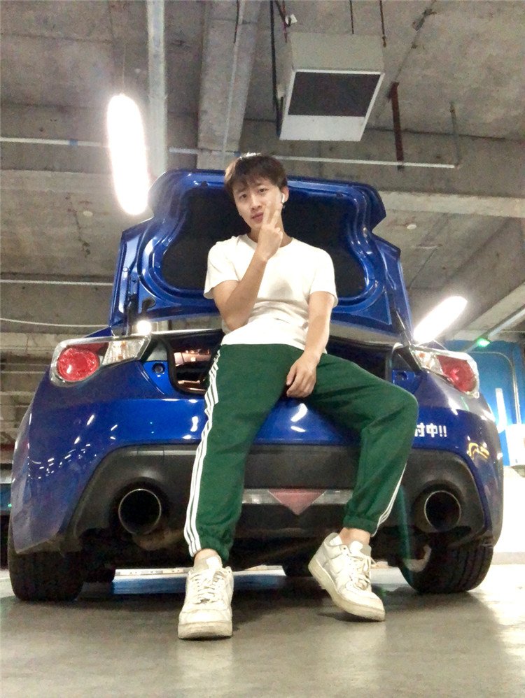 斯巴鲁brz提新车,斯巴鲁brz最新提车