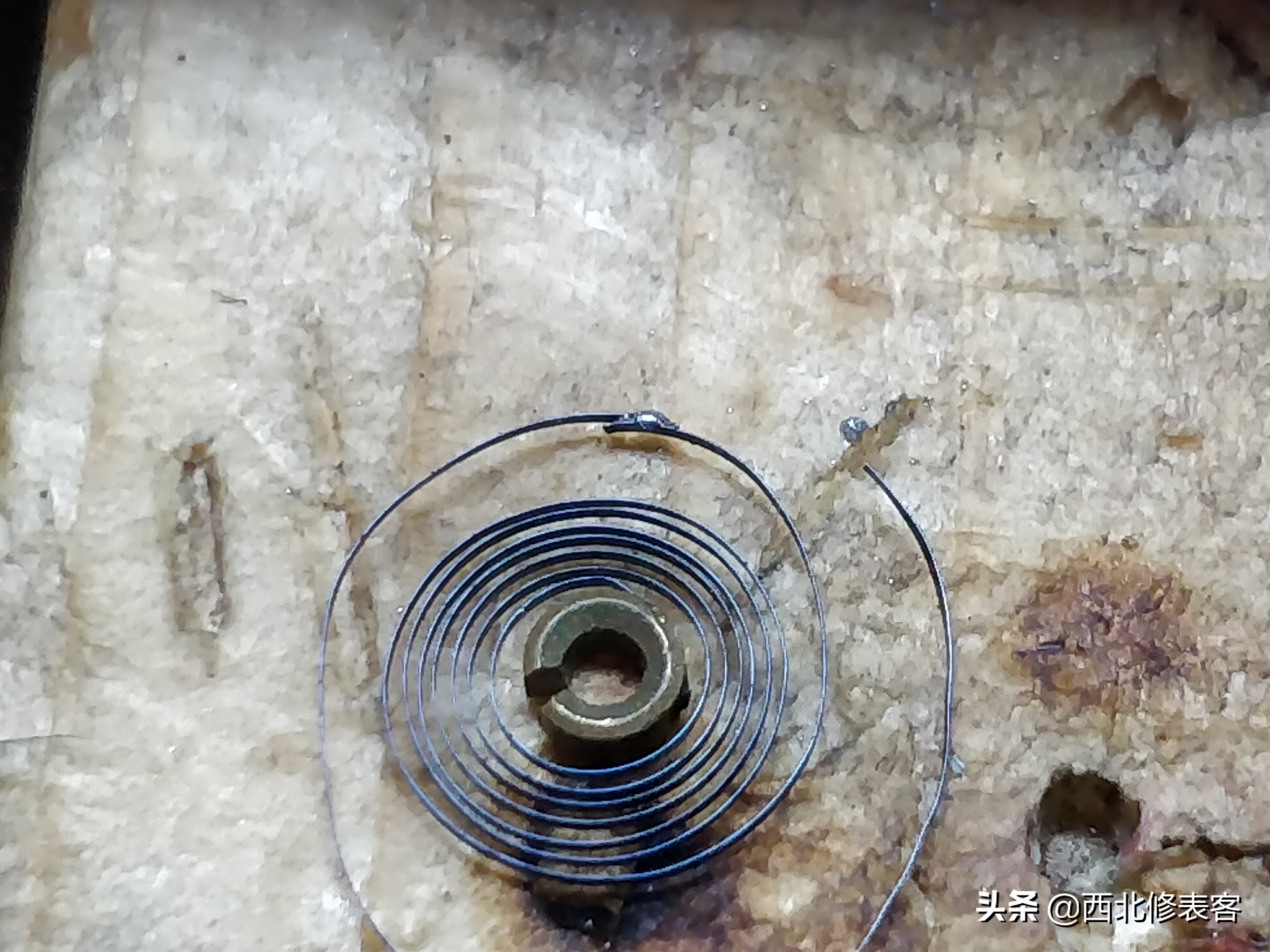 老怀表修理视频,修表师傅修坏表