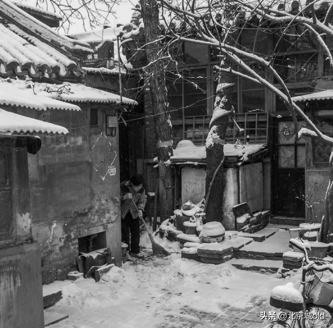 老北京胡同讲解视频,老北京胡同之东四三条