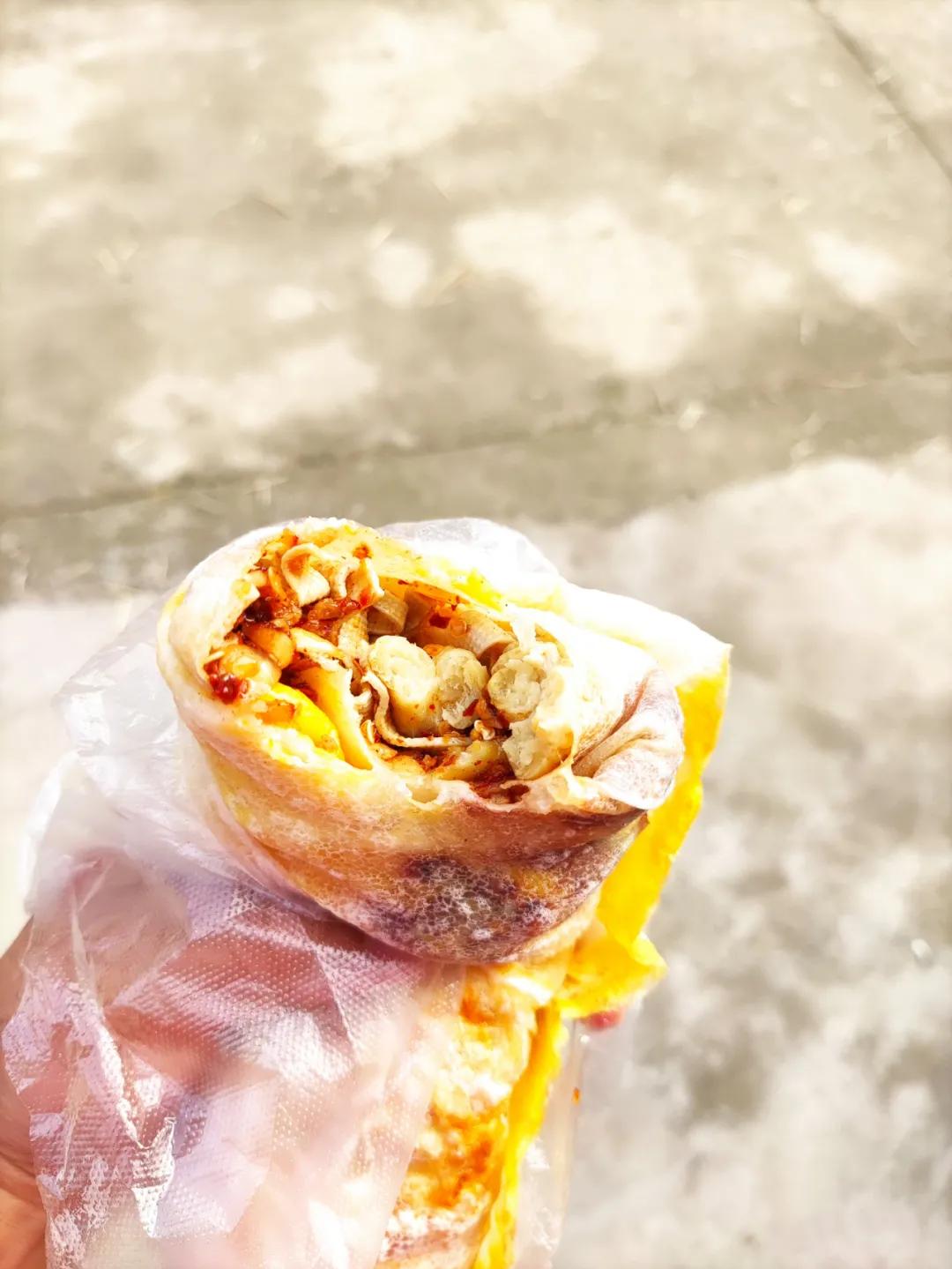 杨村网红煎饼,杨村煎饼果子