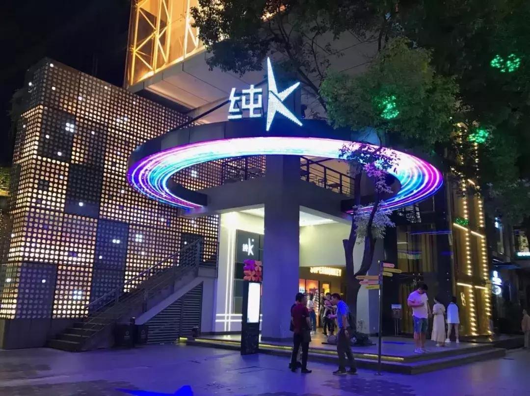 旧厂房改造文创园,淄博文创集市旧厂房改造陶艺