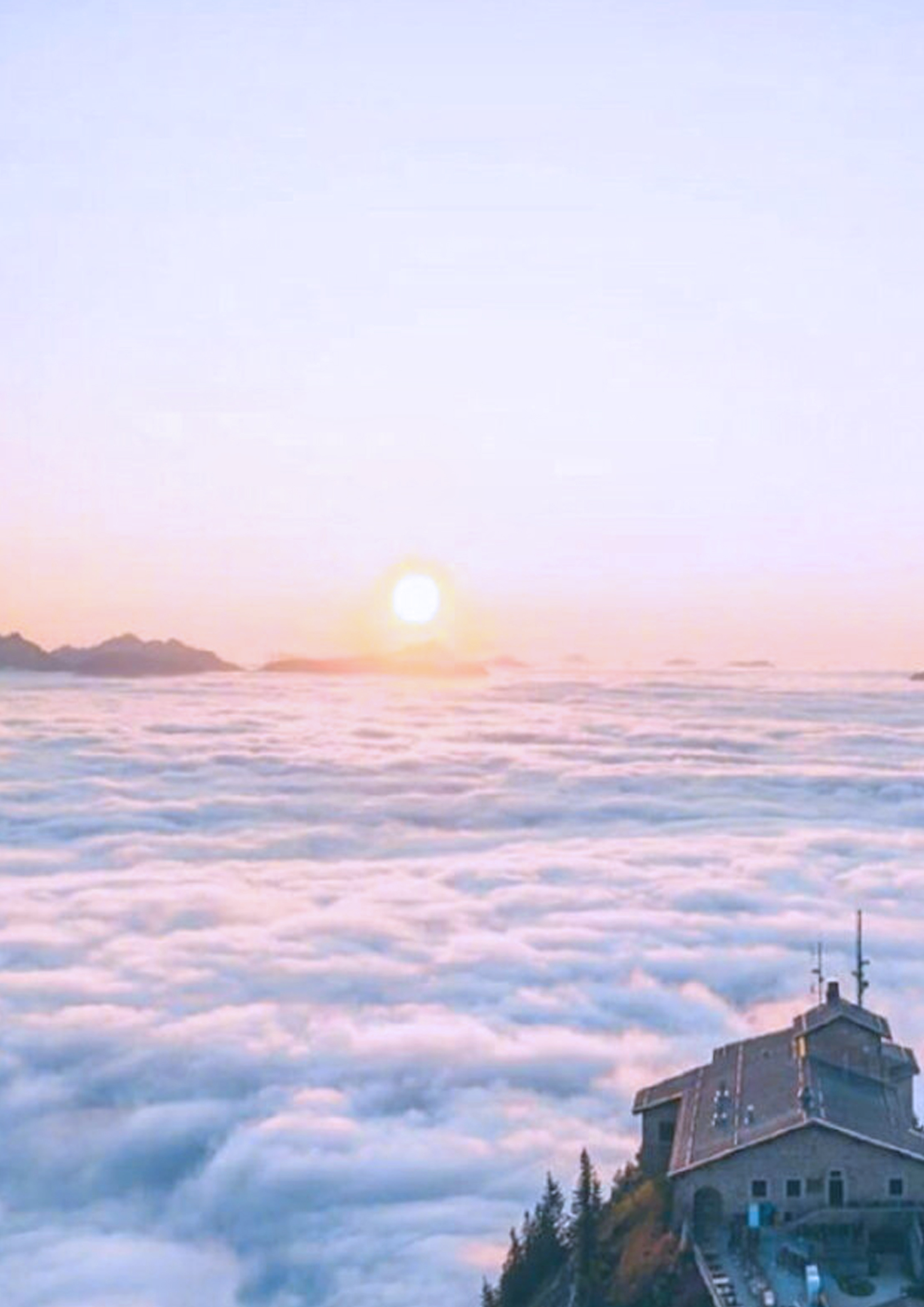 *光春**将暮杨柳丝，落花飞絮风雨间。《潇湘逢故人慢》十一首