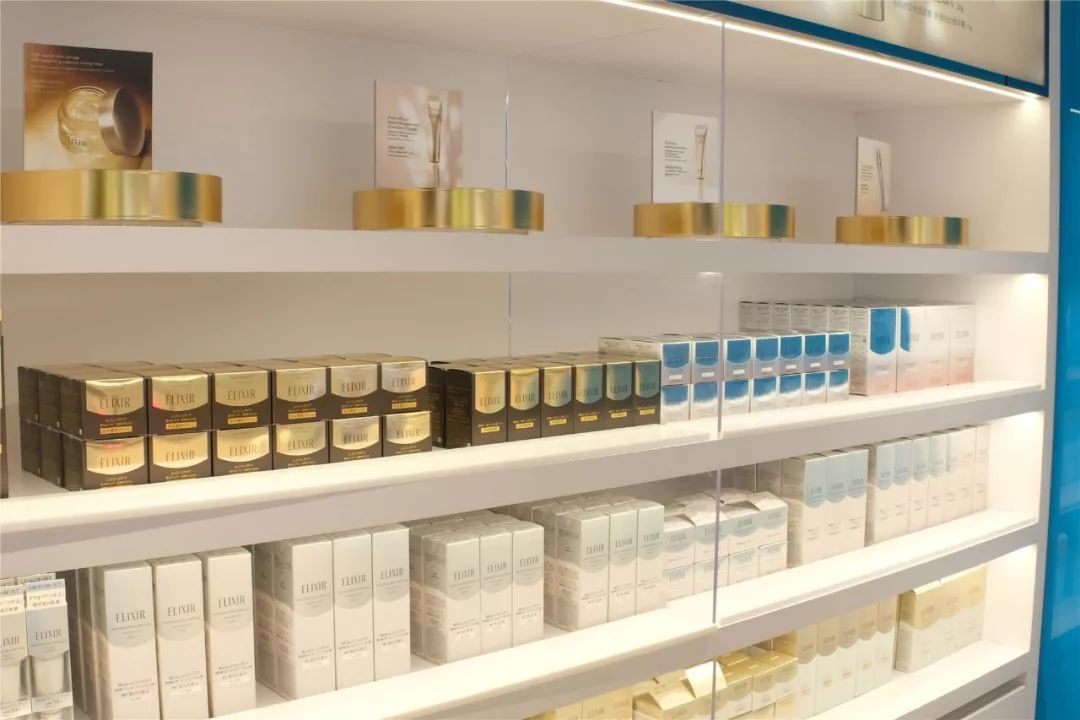 上海浦东日上免税店在候机室吗,浦东机场卫星厅免税店位置