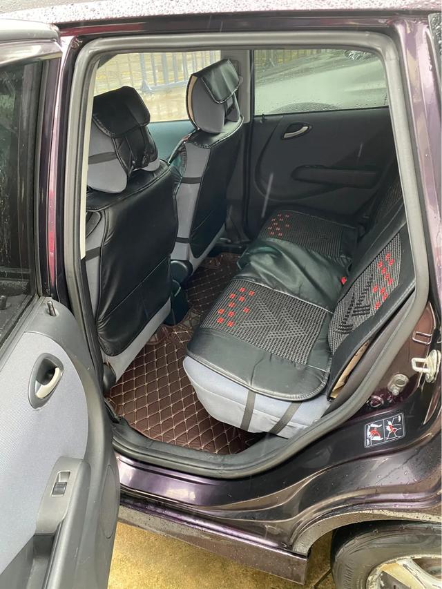 06年飞度两厢1.5自动挡怎么样,04年两厢本田飞度1.3l自动