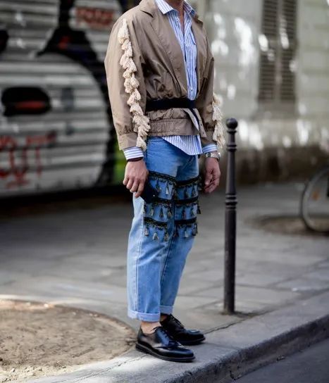 男生牛仔裤不洗,十年不洗牛仔裤